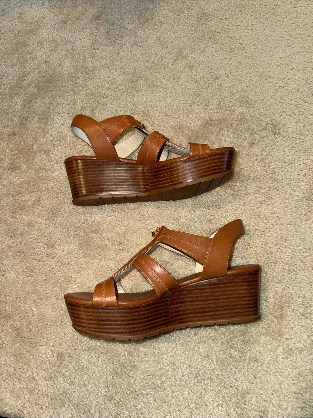 NWOT Michael Kors Berkeley Leather Wedge Zip-Front Sandals - Brown